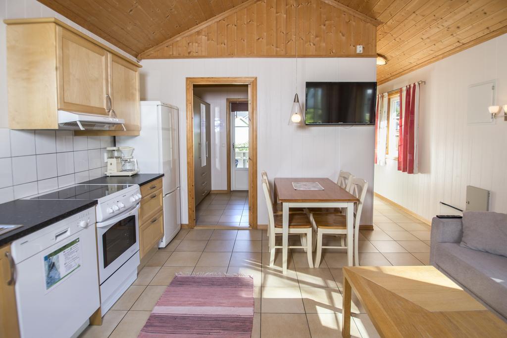 Jolstraholmen Camping Og Hytter Vassenden 部屋 写真