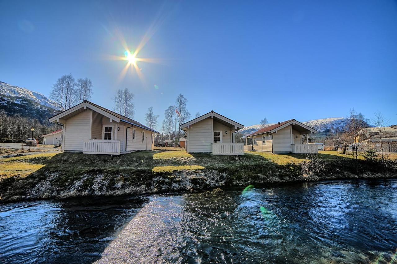 Jolstraholmen Camping Og Hytter Vassenden エクステリア 写真