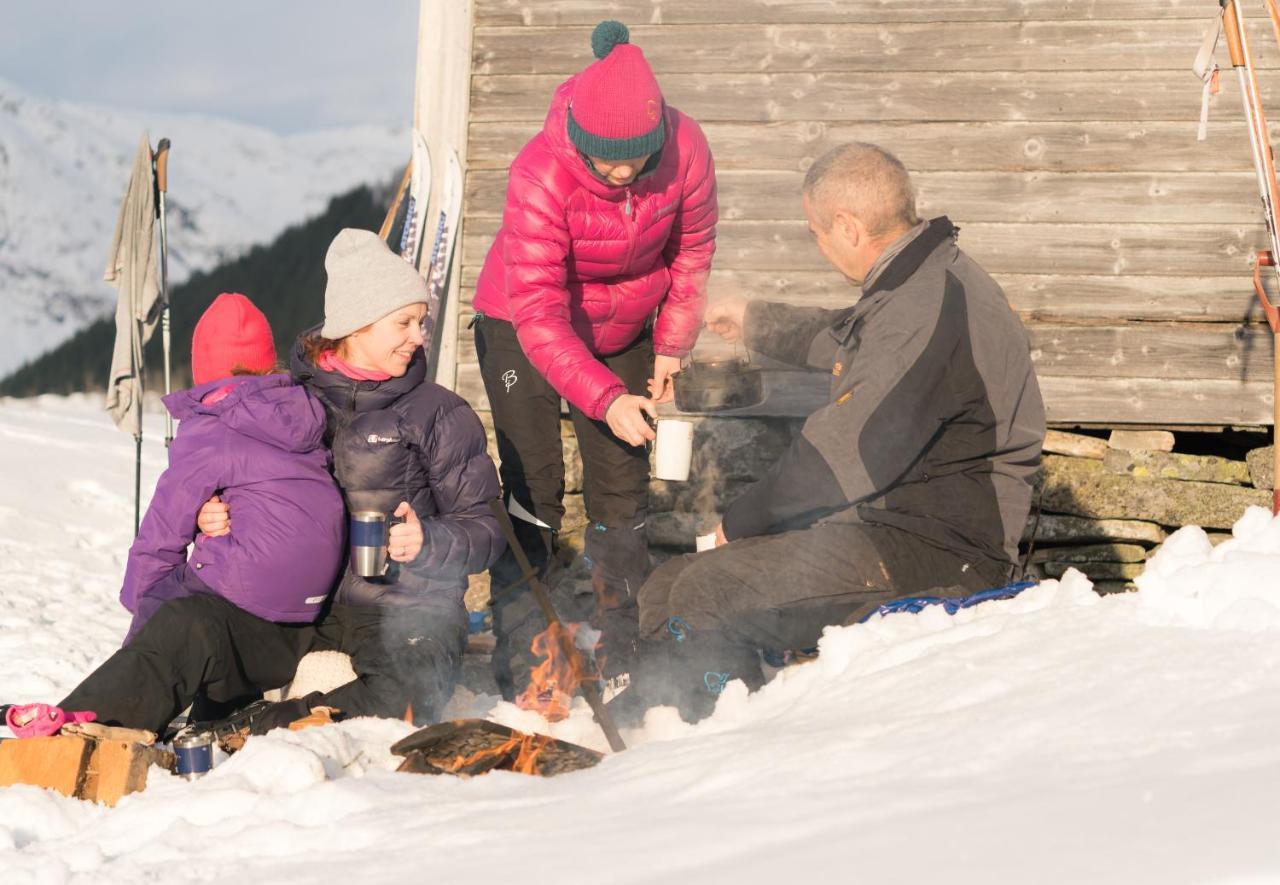 Jolstraholmen Camping Og Hytter Vassenden エクステリア 写真